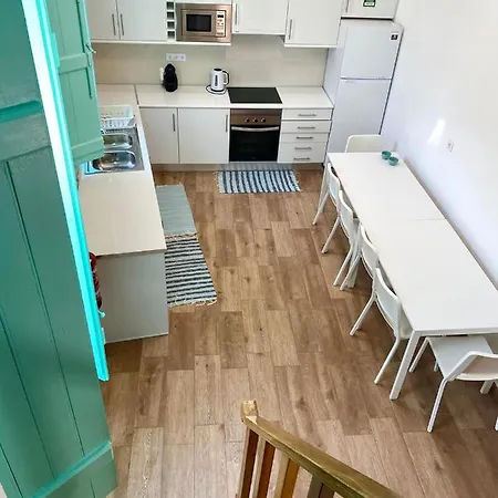 Central House * 西尔韦斯